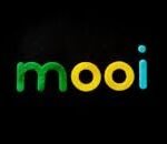 Vibrant and modern typography spells 'mooi' in green, yellow, and blue on black.